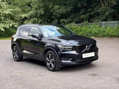 Used Volvo XC40 R-Design 2021 Black SUV
