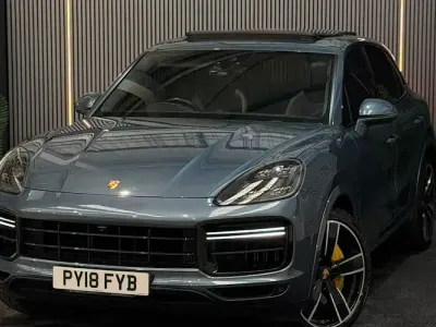 Used Porsche Cayenne Turbo 551 HP (405 kW) 2022 Blue SUV