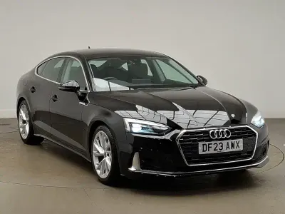 Używany Audi A5 Sport 163 KM (119 kW) 2023 Czarny Coupe