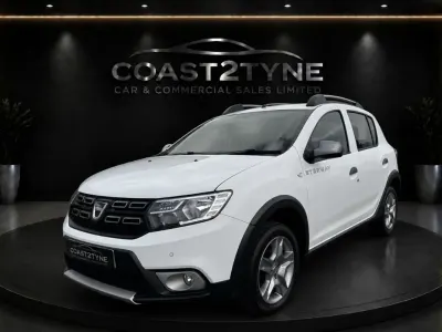 Used Dacia Sandero Ambiance 90 HP (66 kW) 2018 White Hatchback