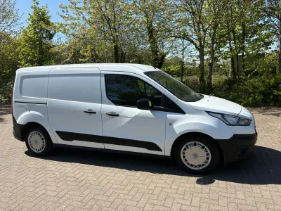 Used Ford Transit Connect 100 HP (73 kW) 2020 White MPV