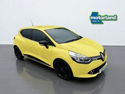 Yellow Used 2013 Renault Clio IV Dynamique Hatchback | £5,999 (Expensive)