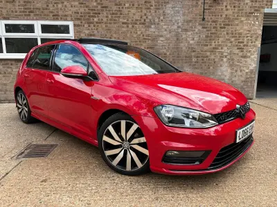 Used VW Golf VII R-line Edition 150 HP (110 kW) 2016 Red Hatchback