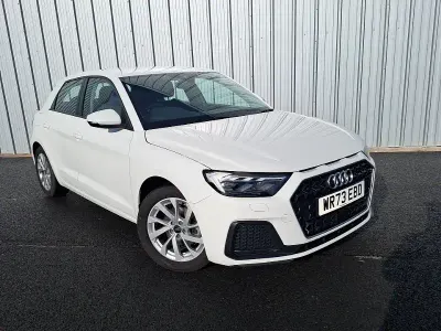 Used Audi A1 Sport 110 HP (80 kW) 2023 White SUV