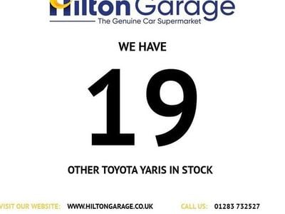 Used Toyota Yaris Hybrid Design 101 HP (74 kW) 2016
