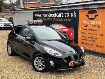 Used Ford Fiesta Zetec 70 HP (51 kW) 2019 Black Hatchback