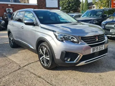 Used Peugeot 5008