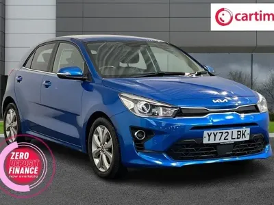 Begagnad Kia Rio 118 HK (86 kW) 2022 Blå Halvkombi