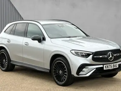 Begagnad Mercedes GLC300e Urban 313 HK (230 kW) 2025 Silver SUV