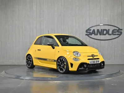 Used Abarth 595 Competizione 180 HP (132 kW) 2016 Yellow Hatchback