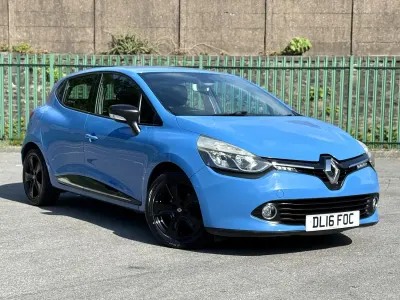 Used Renault Clio Dynamique 90 HP (66 kW) 2016 Blue Hatchback