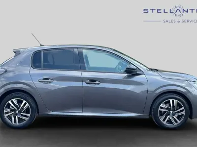 Used Peugeot 208 Allure+ 99 HP (72 kW) 2023 Grey Hatchback