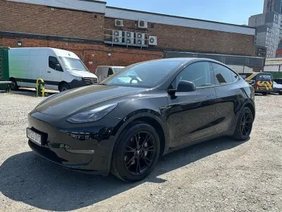 Used Tesla Model Y Long Range AWD 11 kW (15 HP) 2023 SUV