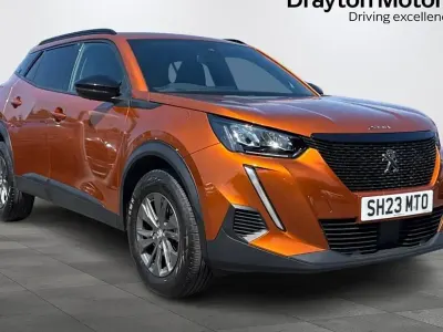Used Peugeot 2008 Active+ 100 HP (73 kW) 2023 Orange SUV