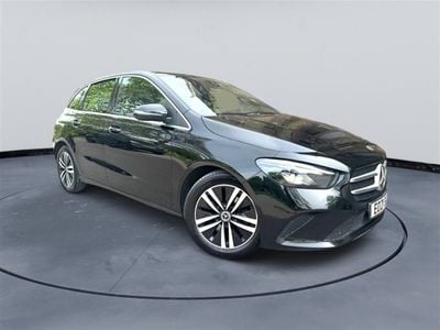 Mercedes B200