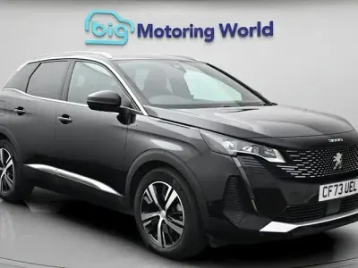 Begagnad Peugeot 3008 GT 131 HK (96 kW) 2023 Svart SUV