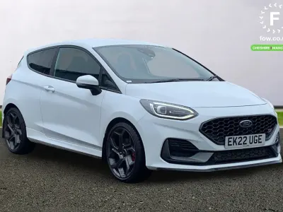 Używany Ford Fiesta ST 200 KM (147 kW) 2022 Biały Hatchback