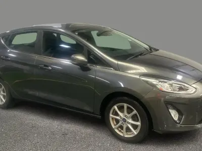Second-hand Ford Fiesta Zetec 85 CP (62 kW) 2017 Gri Hatchback