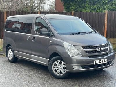 Grey Used 2012 Hyundai I800 Style MPV | £4,395 (Fair price)