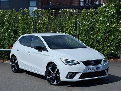 Used Seat Ibiza FR Sport 115 HP (84 kW) 2024 White Hatchback