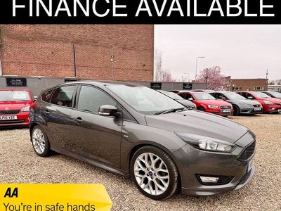 Used Ford Focus ST-Line 140 HP (102 kW) 2018 Grey Hatchback