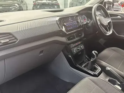 Used VW T-Cross SE 95 HP (69 kW) 2020 Silver SUV