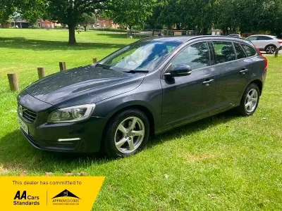 Used Volvo V60 Business Edition 120 HP (88 kW) 2016 Grey Estate