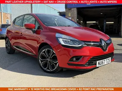 Used Renault Clio Dynamique 2018 Red Hatchback