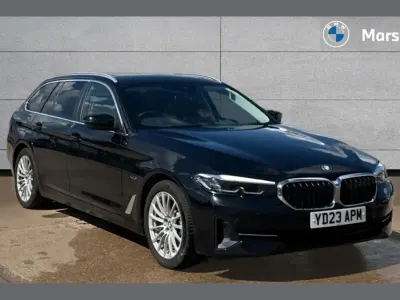 Usado BMW 530e Comfort Edition 288 HP (211 kW) 2023 Preto Carrinha