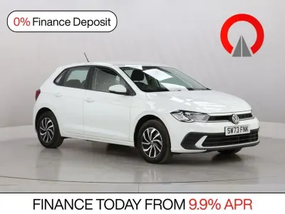 Używany VW Polo Life 95 KM (69 kW) 2023 Biały Hatchback