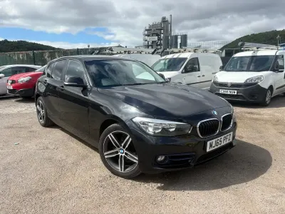 Used BMW 118 Sport Line 2015 Black Hatchback