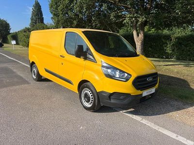 Yellow Used 2018 Ford Transit Custom Van | £6,550 (A bit pricey)