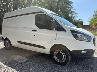 Used Ford Transit Custom 130 HP (95 kW) 2019 White Van