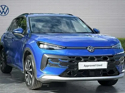 New VW T-Roc Life 150 HP (110 kW) 2026 Black SUV