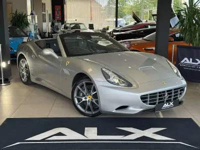 Used Ferrari California 490 HP (360 kW) 2012 Silver Cabriolet