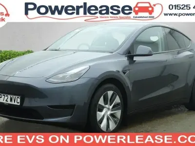 Begagnad Tesla Model Y RWD 254 kW (346 HK) 2022 Grå SUV