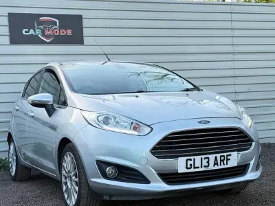 Begagnad Ford Fiesta Titanium 125 HK (91 kW) 2017 Halvkombi