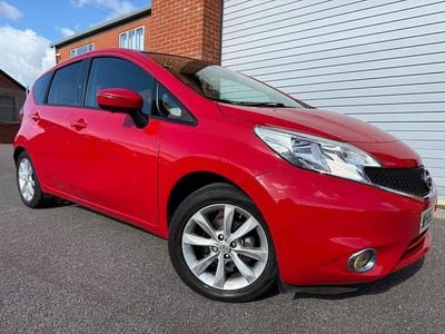 Used Nissan Note Tekna 90 HP (66 kW) 2015 Red Hatchback