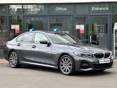 BMW 330e