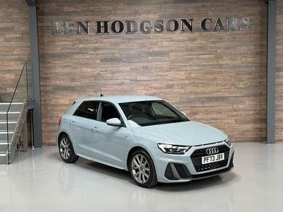 Usado Audi A1 Sportback S-Line 110 HP (80 kW) 2023 Cinzento Citadino