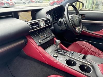 Lexus RC300h