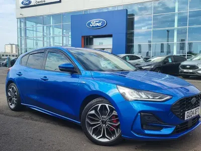 Usado Ford Focus ST-Line X 2024 Azul Utilitario