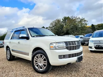 Used Lincoln Navigator 2021 White SUV