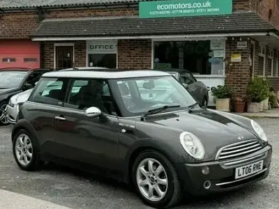 Używany Mini Cooper 2006 Szary Hatchback