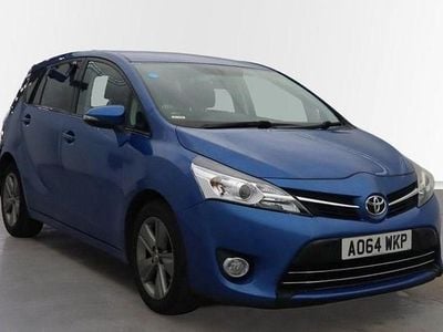 Blue Used 2014 Toyota Verso Multidrive S MPV | £7,895 (Fair price)