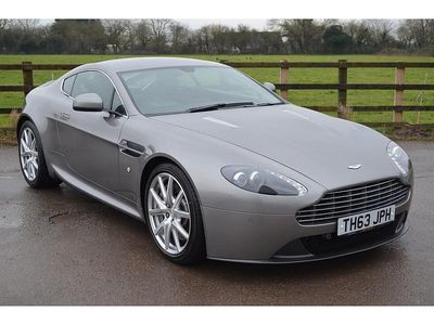 Aston Martin V8 Vantage