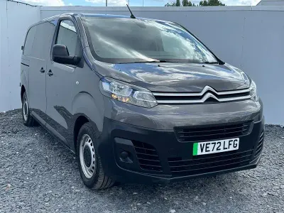 Używany Citroën Dispatch 100 kW (136 KM) 2022 Szary Minivan