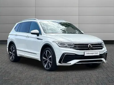 Used VW Tiguan Allspace R-line 150 HP (110 kW) 2024 White SUV