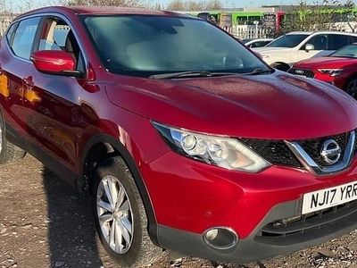 Used Nissan Qashqai Acenta 2017 Magnetic red SUV