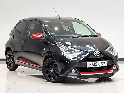 Used Toyota Aygo Trend 72 HP (52 kW) 2019 Black Hatchback